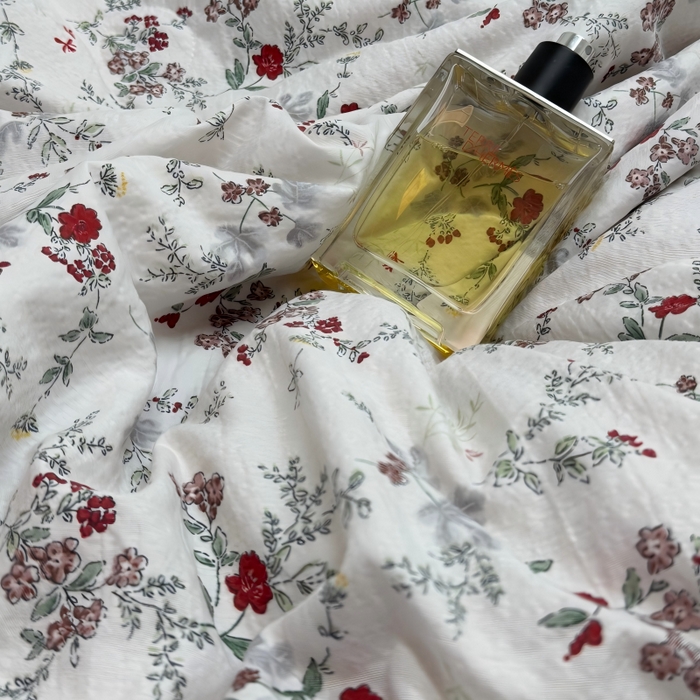 91家纺网 家纺一手货源 找家纺 申龙家纺 2026新款皱皱纱荷叶边夏凉被 野莓信笺