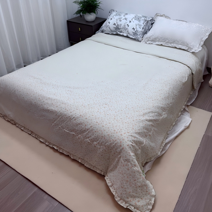 91家纺网 家纺一手货源 找家纺 申龙家纺 2026新款皱皱纱荷叶边夏凉被 蜜橘小筑