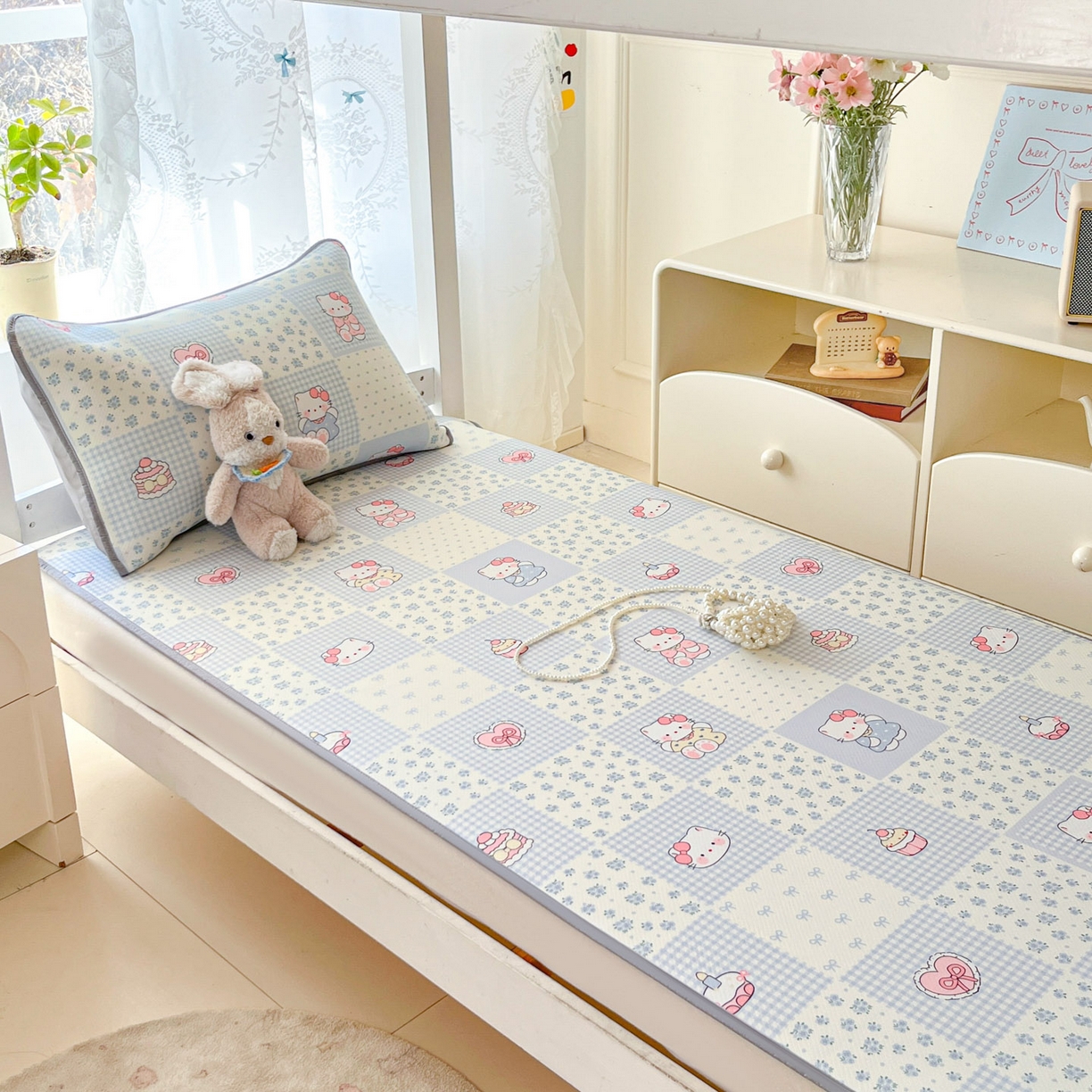 91家纺网 家纺一手货源 找家纺 川悦生活 2026新款凉感冰丝席小阪凉感冰丝数码印花席学生床 席小猫庄园