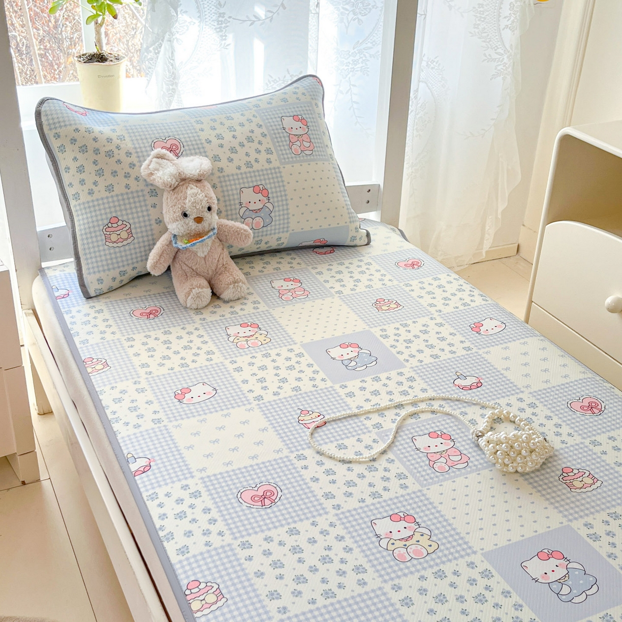 91家纺网 家纺一手货源 找家纺 川悦生活 2026新款凉感冰丝席小阪凉感冰丝数码印花席学生床 席小猫庄园