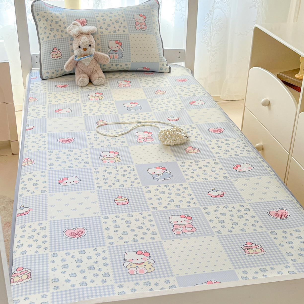 91家纺网 家纺一手货源 找家纺 川悦生活 2026新款凉感冰丝席小阪凉感冰丝数码印花席学生床 席小猫庄园