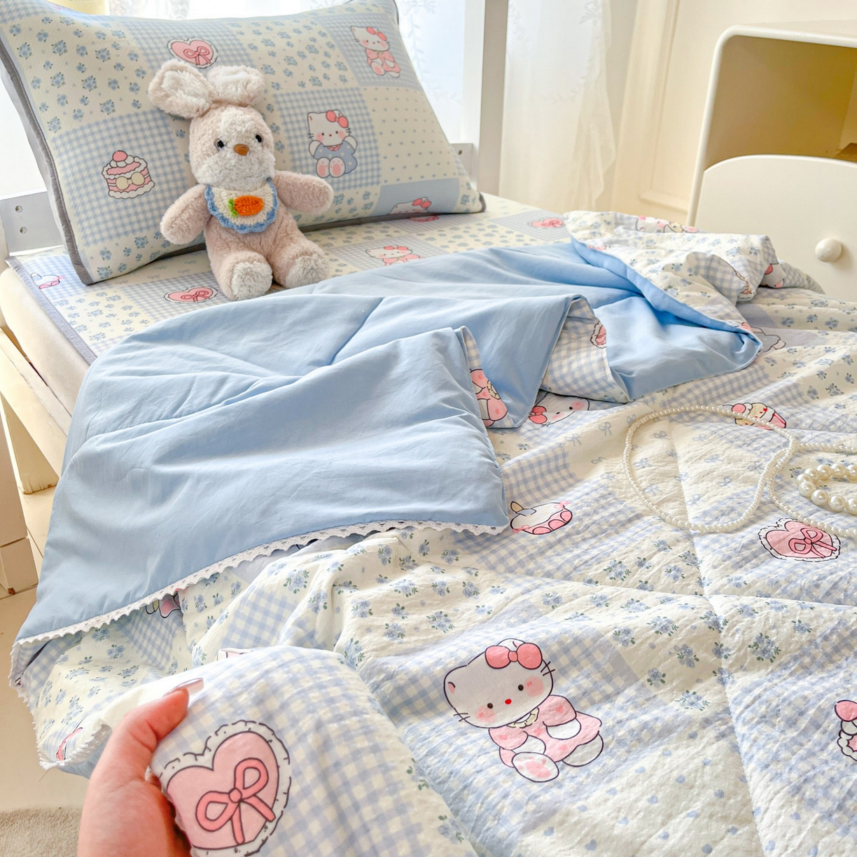 91家纺网 家纺一手货源 找家纺 川悦生活 2026新款凉感冰丝席小阪凉感冰丝数码印花席学生床 席小猫庄园