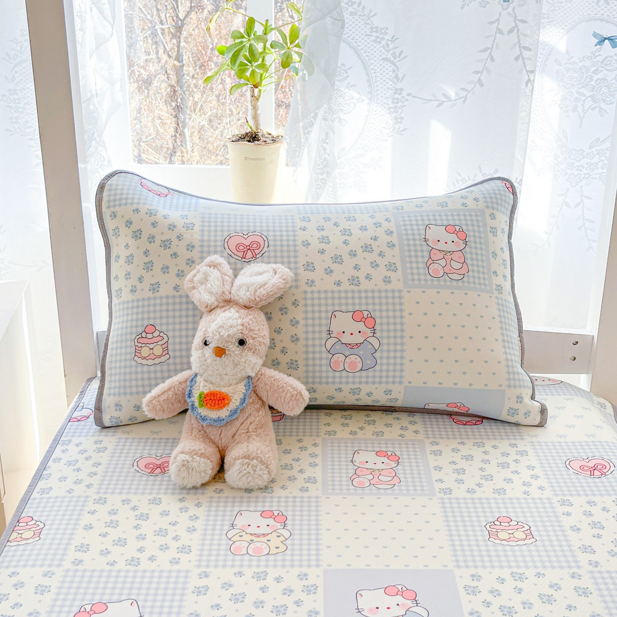 91家纺网 家纺一手货源 找家纺 川悦生活 2026新款凉感冰丝席小阪凉感冰丝数码印花席学生床 席小猫庄园