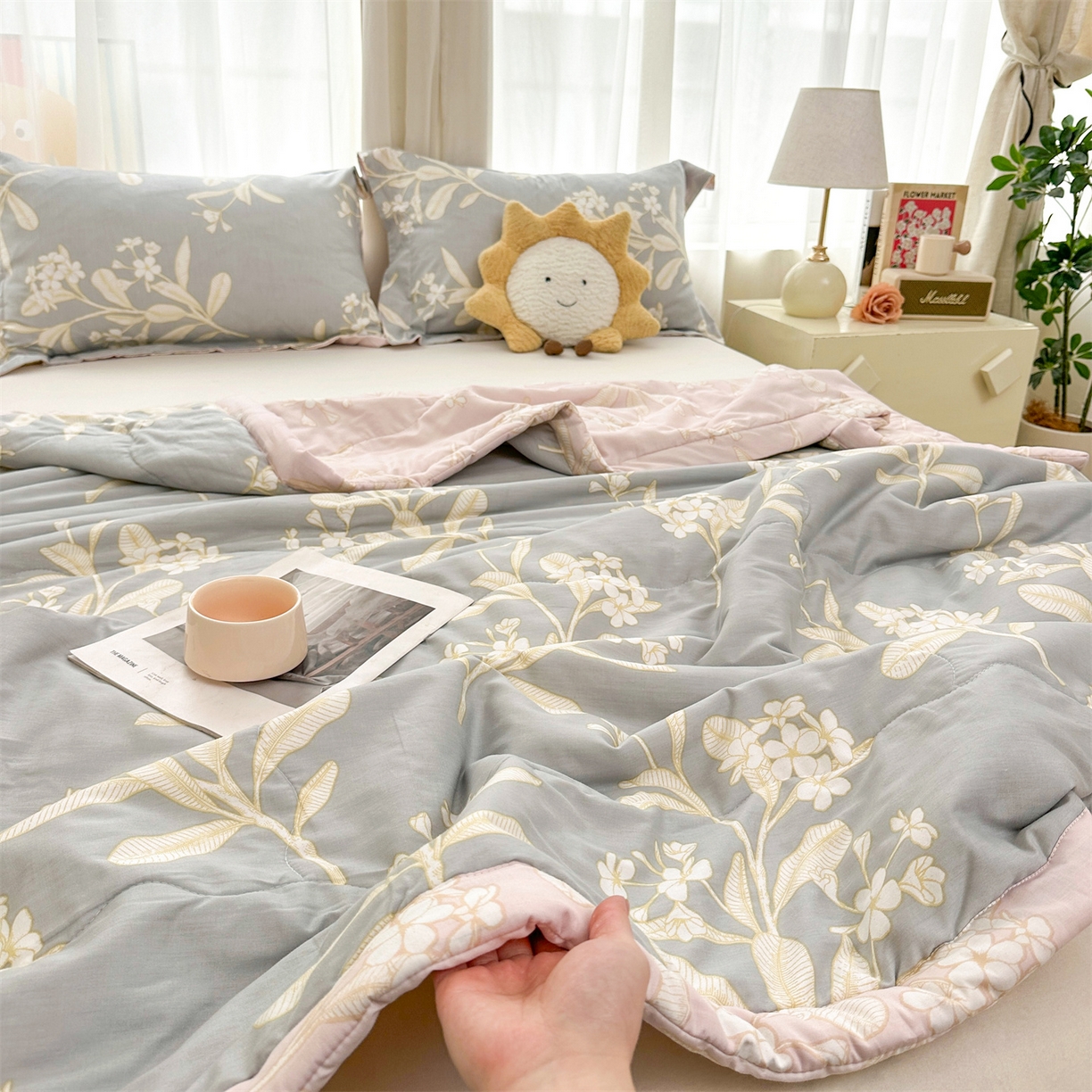 91家纺网 家纺一手货源 找家纺 易博家纺 2026新款小清新款里外全棉纯棉夏被夏凉被空调被 茉之语