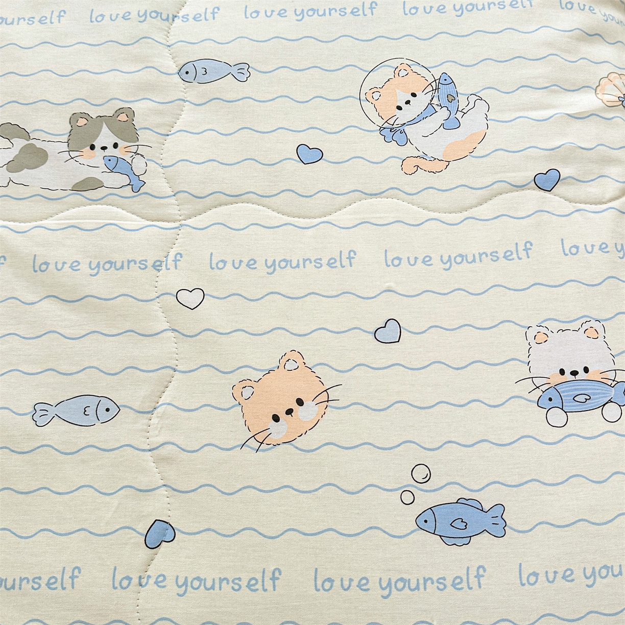 91家纺网 家纺一手货源 找家纺 易博家纺 2026新款小清新款里外全棉纯棉夏被夏凉被空调被 猫猫鱼