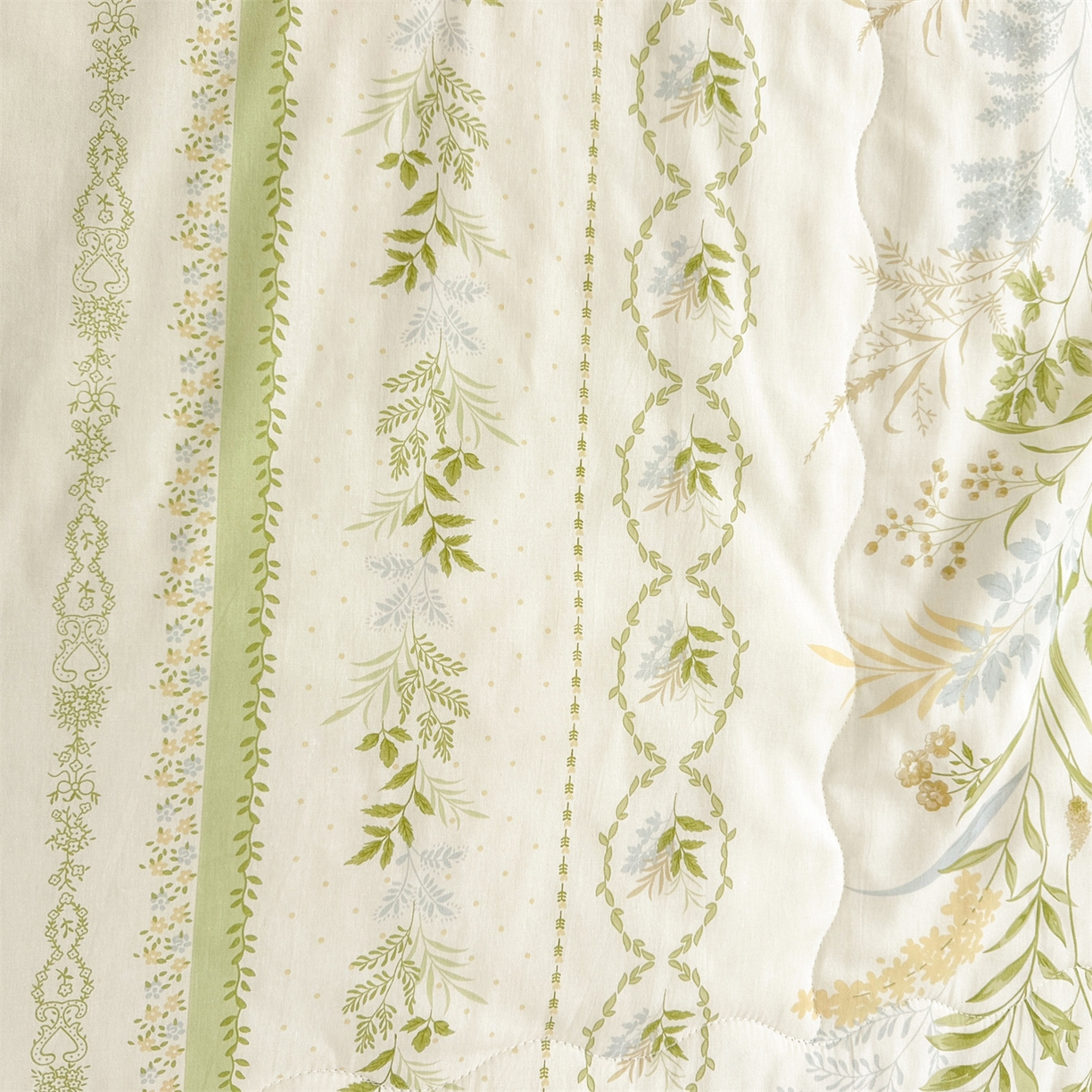 91家纺网 家纺一手货源 找家纺 易博家纺 2026新款小清新款里外全棉纯棉夏被夏凉被空调被 森系花园