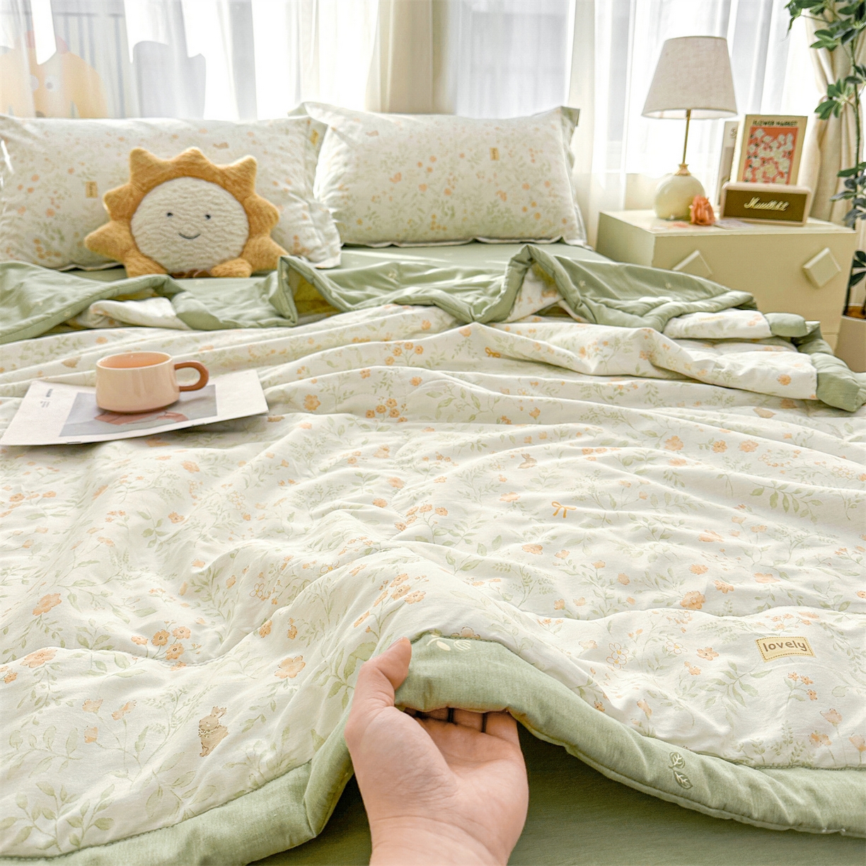 91家纺网 家纺一手货源 找家纺 易博家纺 2026新款小清新款里外全棉纯棉夏被夏凉被空调被 半夏花间