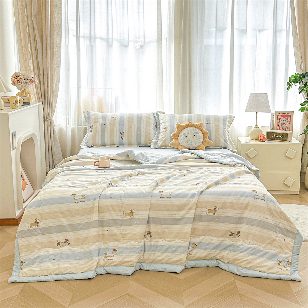 91家纺网 家纺一手货源 找家纺 易博家纺 2026新款小清新款里外全棉纯棉夏被夏凉被空调被 腊肠萌狗