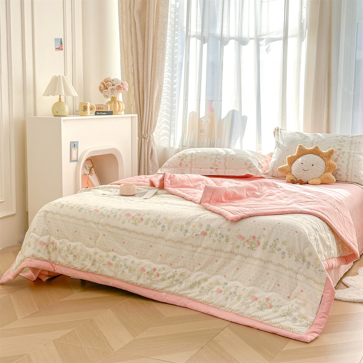 91家纺网 家纺一手货源 找家纺 易博家纺 2026新款小清新款里外全棉纯棉夏被夏凉被空调被 伊水芙蓉