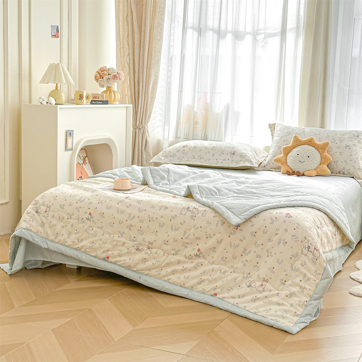 91家纺网 家纺一手货源 找家纺 易博家纺 2026新款小清新款里外全棉纯棉夏被夏凉被空调被 森语小兔