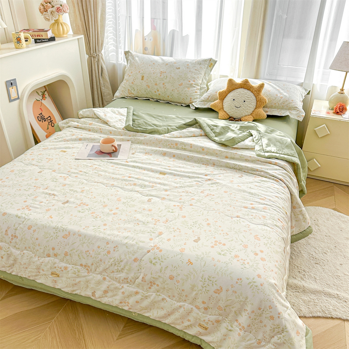 91家纺网 家纺一手货源 找家纺 易博家纺 2026新款小清新款里外全棉纯棉夏被夏凉被空调被 半夏花间