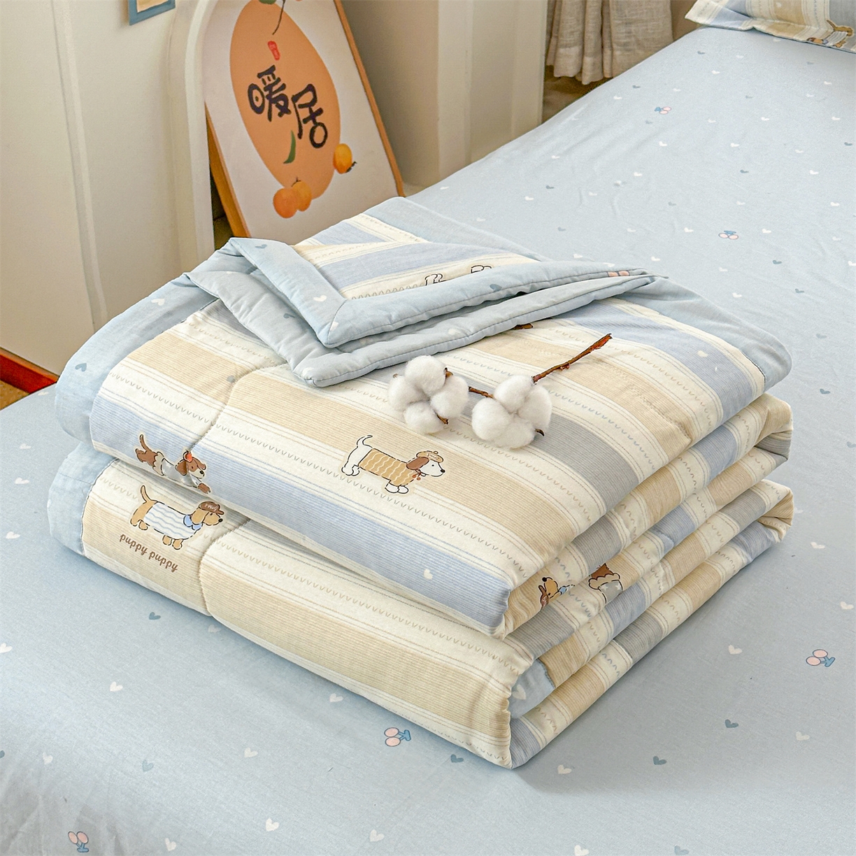 91家纺网 家纺一手货源 找家纺 易博家纺 2026新款小清新款里外全棉纯棉夏被夏凉被空调被 腊肠萌狗