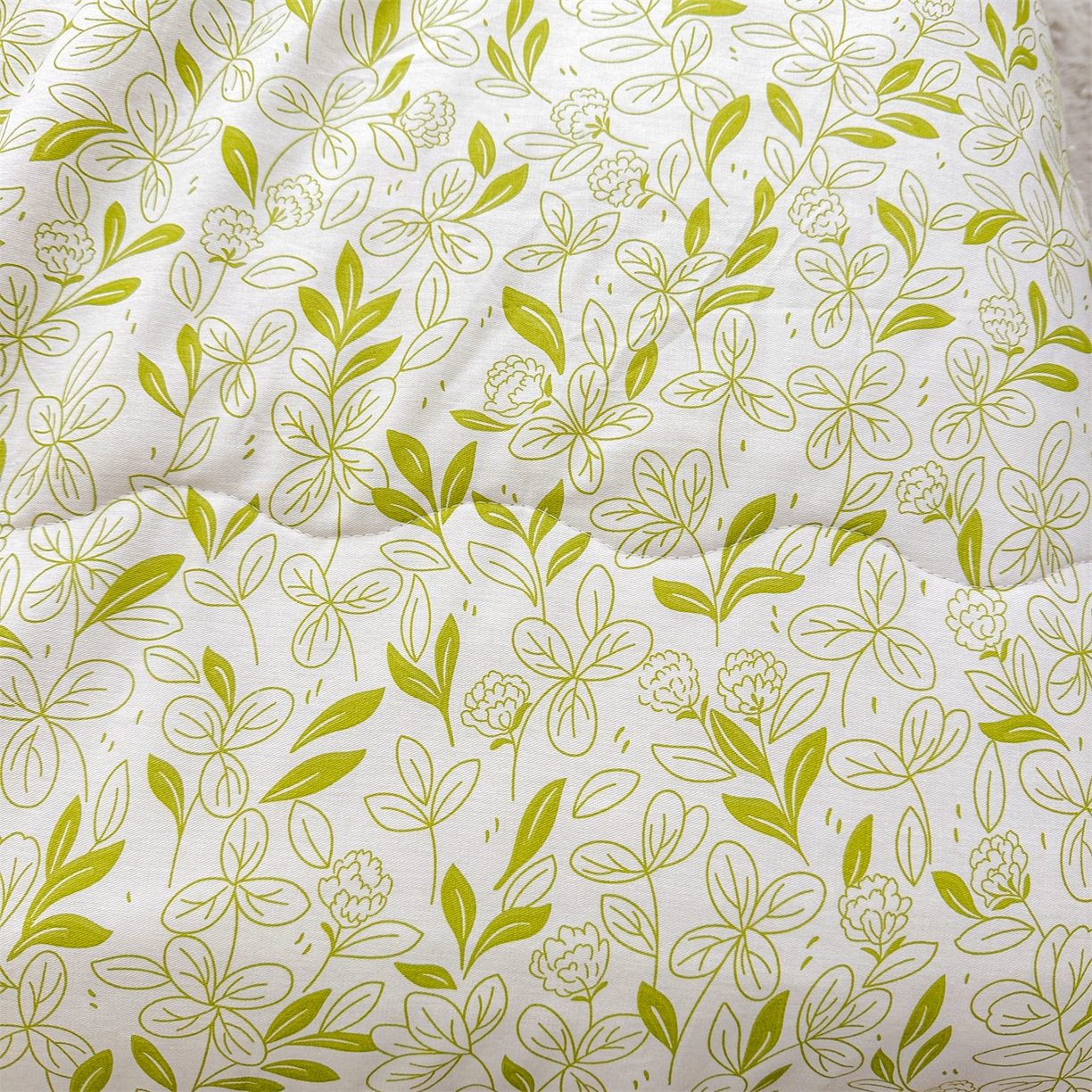 91家纺网 家纺一手货源 找家纺 易博家纺 2026新款小清新款里外全棉纯棉夏被夏凉被空调被 花之蔓