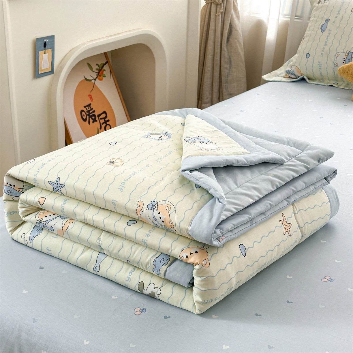 91家纺网 家纺一手货源 找家纺 易博家纺 2026新款小清新款里外全棉纯棉夏被夏凉被空调被 猫猫鱼