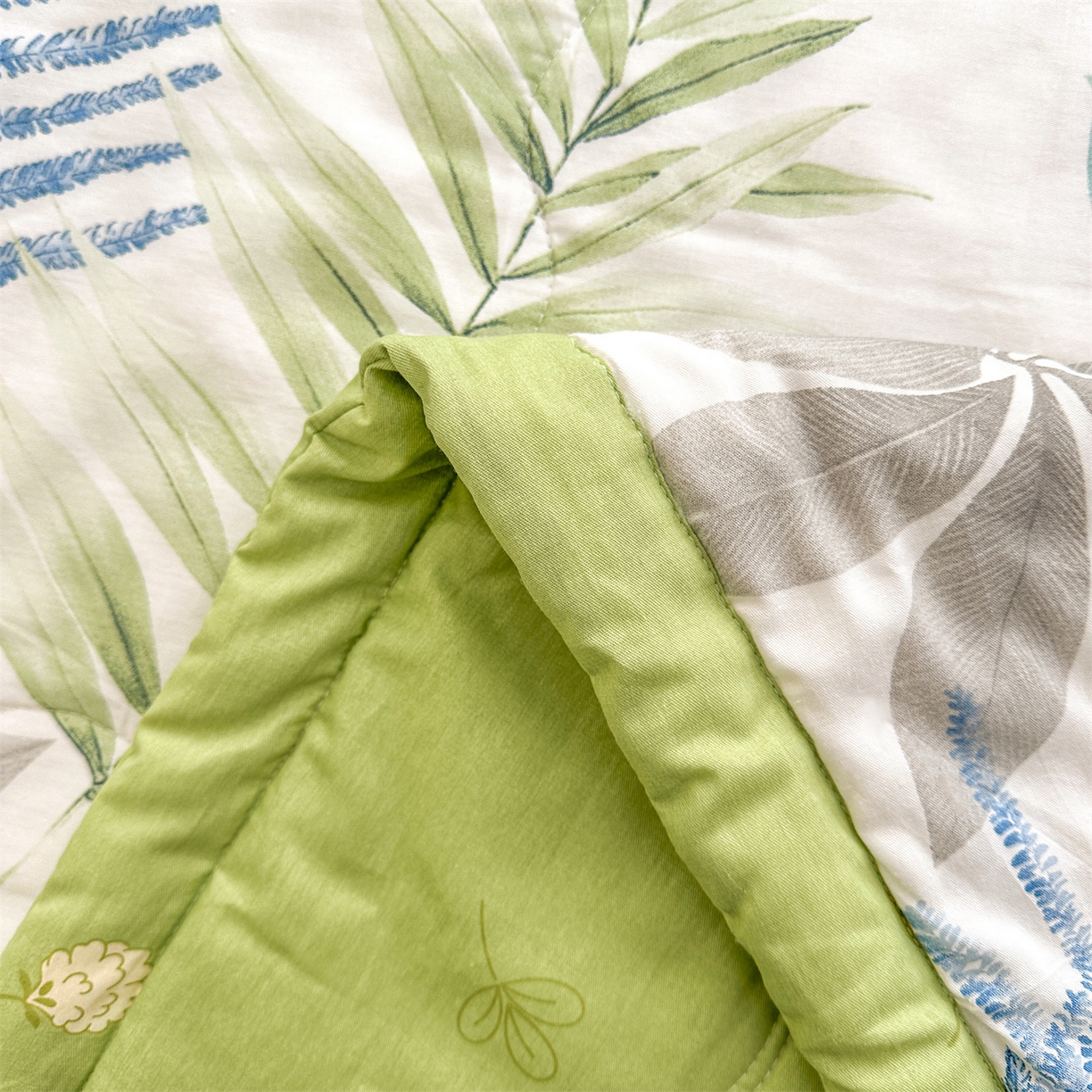 91家纺网 家纺一手货源 找家纺 易博家纺 2026新款小清新款里外全棉纯棉夏被夏凉被空调被 夏日风情