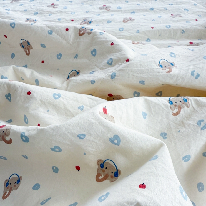 91家纺网 家纺一手货源 找家纺 云玲时尚 2026新款古法水洗棉夏被床盖四件套 好多小象