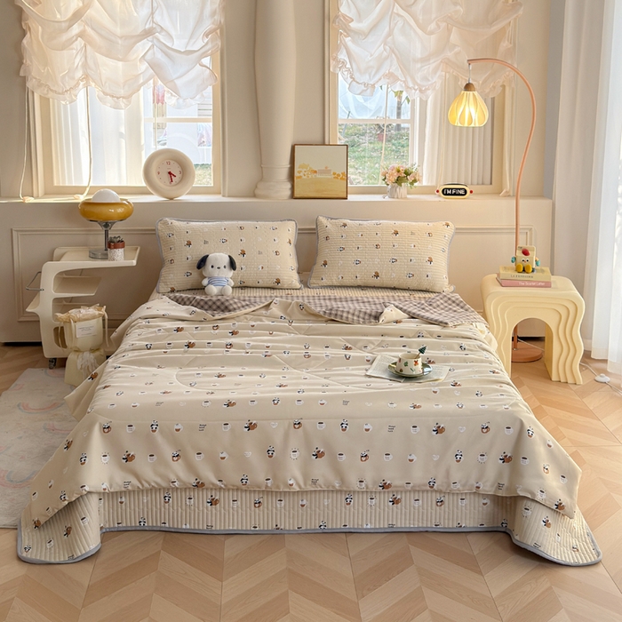 91家纺网 家纺一手货源 找家纺 云玲时尚 2026新款古法水洗棉夏被床盖四件套 童话镇