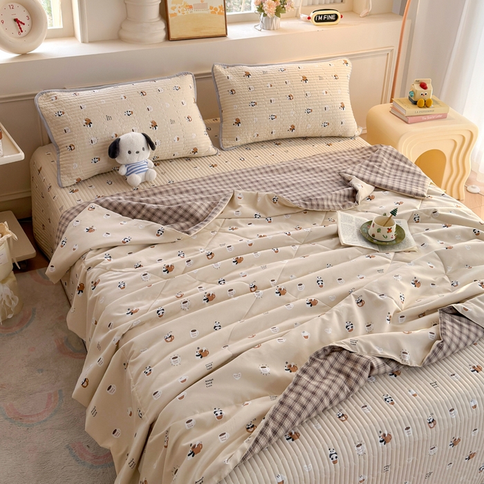 91家纺网 家纺一手货源 找家纺 云玲时尚 2026新款古法水洗棉夏被床盖四件套 童话镇