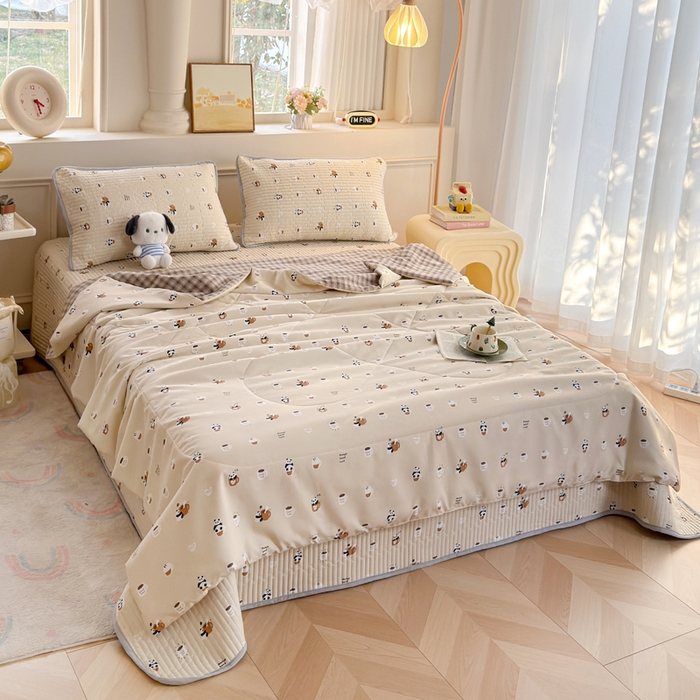 91家纺网 家纺一手货源 找家纺 云玲时尚 2026新款古法水洗棉夏被床盖四件套 童话镇