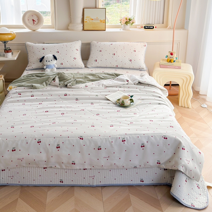 91家纺网 家纺一手货源 找家纺 云玲时尚 2026新款古法水洗棉夏被床盖四件套 樱桃绿