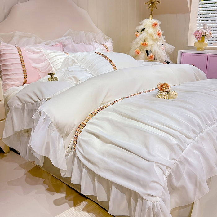 91家纺网 家纺一手货源 找家纺 艾米家居 2026春夏水洗真丝花边款四件套-春漾系列 珍珠白