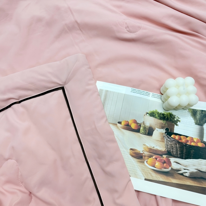 91家纺网 家纺一手货源 找家纺 申龙家纺 2026新款云感棉斜条夏被 豆沙粉