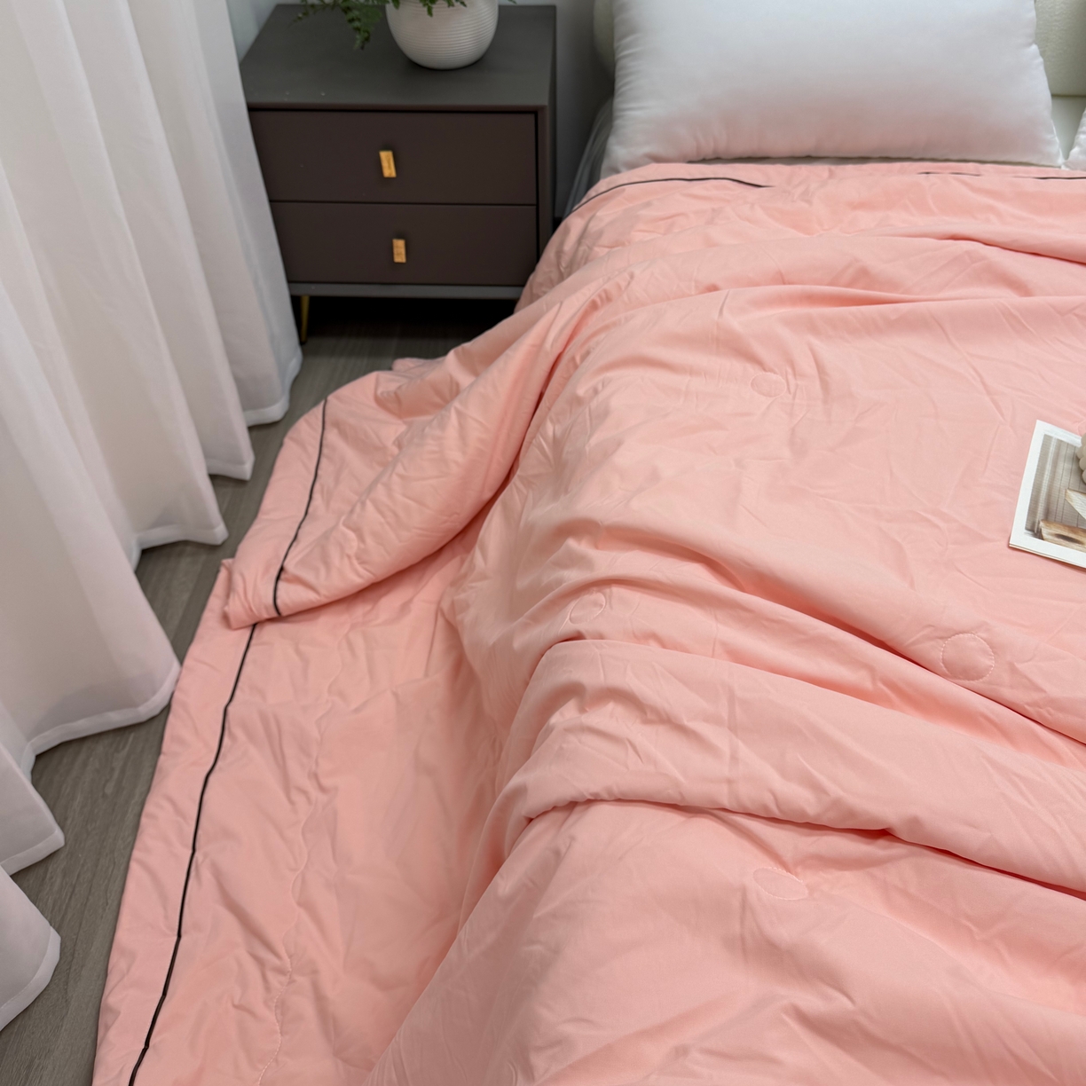 91家纺网 家纺一手货源 找家纺 申龙家纺 2026新款云感棉斜条夏被 蜜桃粉