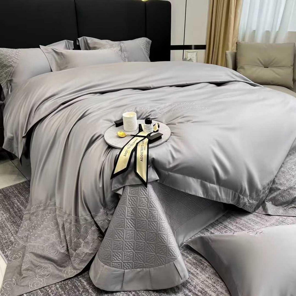 91家纺网 家纺一手货源 找家纺 （总）edra 2026新款纯棉长绒棉轻奢刺绣床盖款四件套-香奈儿