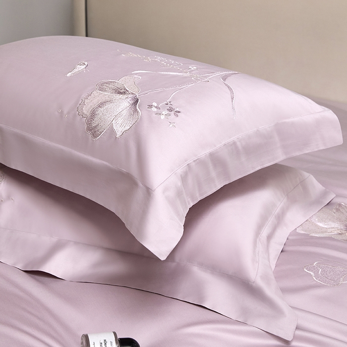 91家纺网 家纺一手货源 找家纺 蒂爵 2026新款贡缎100支长绒棉全棉纯棉刺绣绣花四件套高端四件套-繁花 繁花-迷迭紫