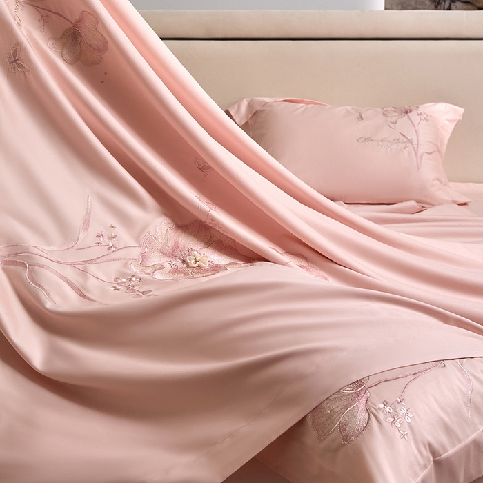 91家纺网 家纺一手货源 找家纺 蒂爵 2026新款贡缎100支长绒棉全棉纯棉刺绣绣花四件套高端四件套-繁花 繁花-倩影粉