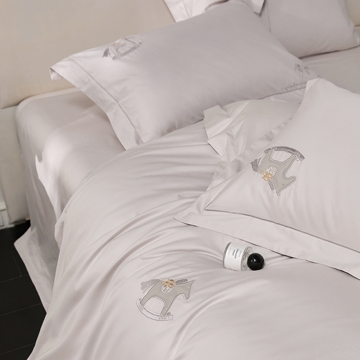 91家纺网 家纺一手货源 找家纺 蒂爵 2026新款贡缎100支长绒棉全棉纯棉刺绣绣花四件套高端四件套-马上有钱 马上有钱-鸣沙灰