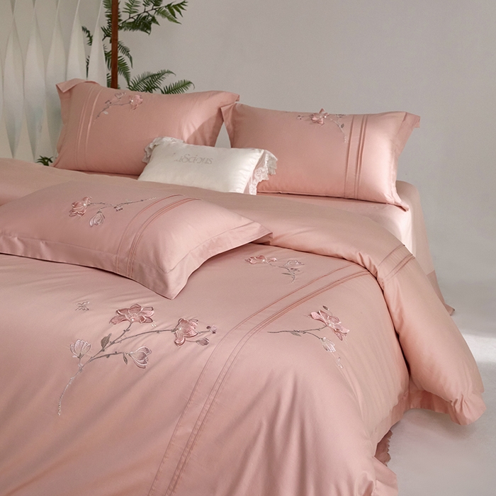 91家纺网 家纺一手货源 找家纺 蒂爵 2026新款贡缎100支长绒棉全棉纯棉刺绣绣花四件套高端四件套-陌上花开 陌上花开-贵族莎