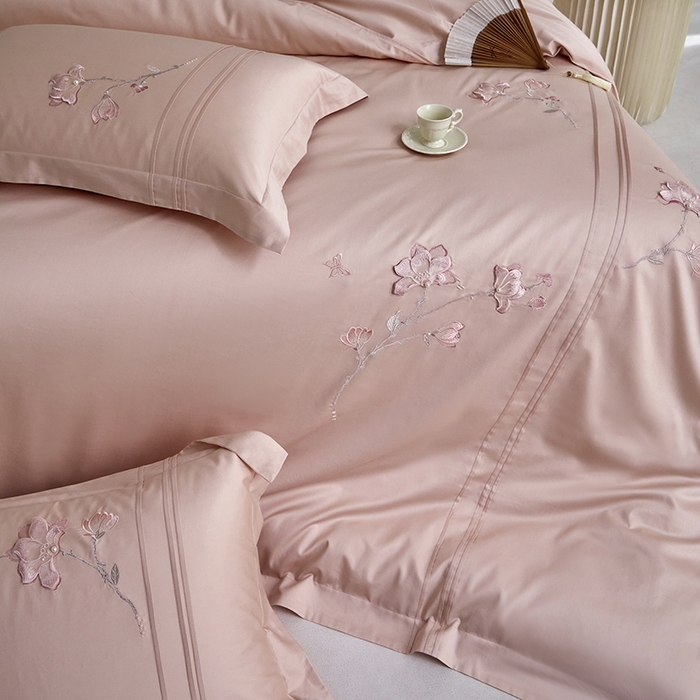 91家纺网 家纺一手货源 找家纺 蒂爵 2026新款贡缎100支长绒棉全棉纯棉刺绣绣花四件套高端四件套-陌上花开 陌上花开-科舍玉