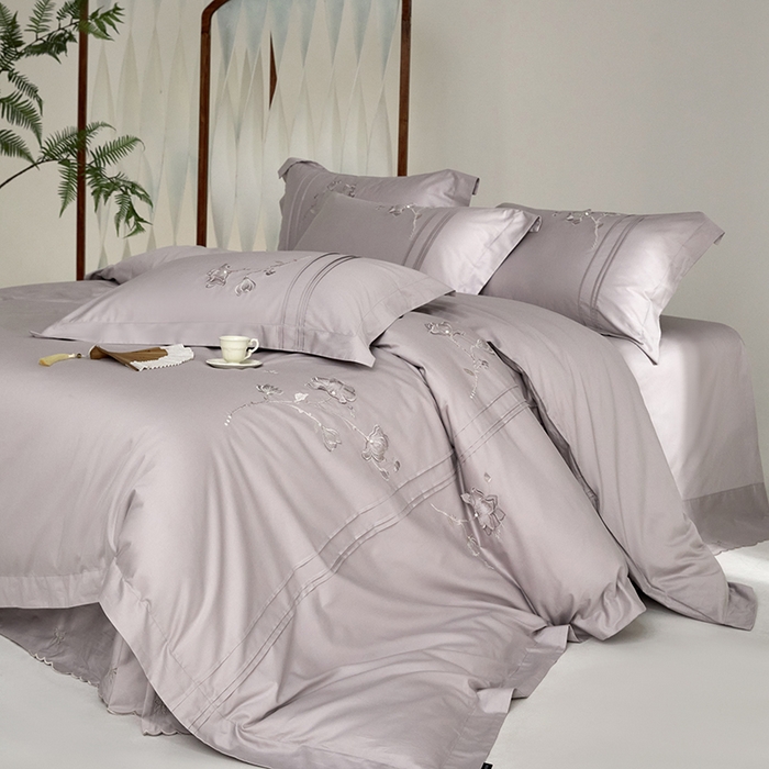 91家纺网 家纺一手货源 找家纺 蒂爵 2026新款贡缎100支长绒棉全棉纯棉刺绣绣花四件套高端四件套-陌上花开 陌上花开-晶钻灰