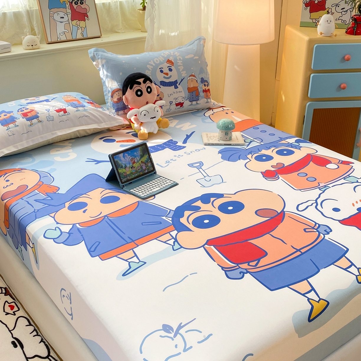 91家纺网 家纺一手货源 找家纺 博雅 2026新款蜡笔小新正版授权全棉纯棉大版床笠单件床笠单品单床笠 大版-冬日雪人小新