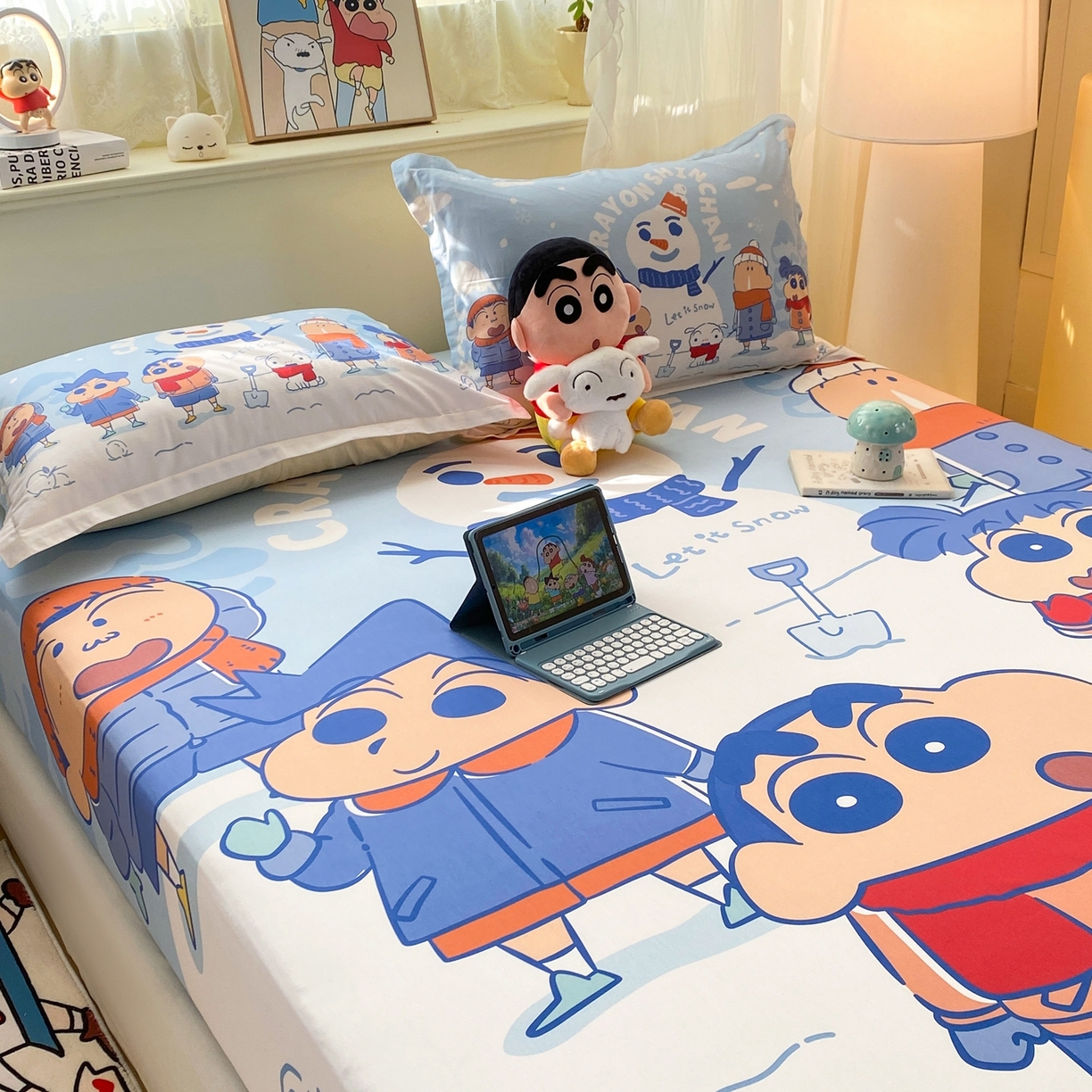 91家纺网 家纺一手货源 找家纺 博雅 2026新款蜡笔小新正版授权全棉纯棉大版床笠单件床笠单品单床笠 大版-冬日雪人小新