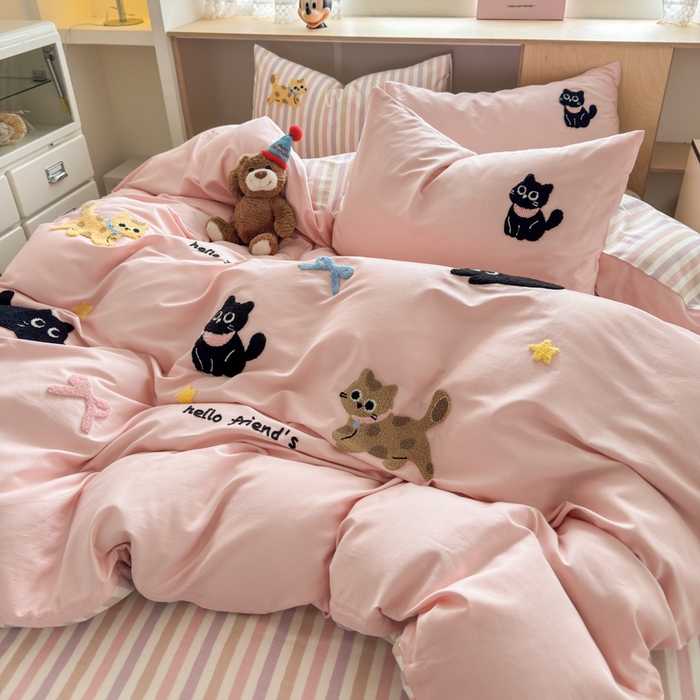 91家纺网 家纺一手货源 找家纺 如意朵 2026新款全棉纯棉毛巾绣四件套（第二批） 猫咪家族