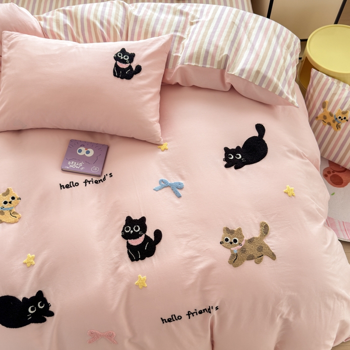 91家纺网 家纺一手货源 找家纺 如意朵 2026新款全棉纯棉毛巾绣四件套（第二批） 猫咪家族