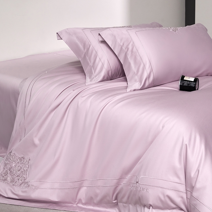 91家纺网 家纺一手货源 找家纺 蒂爵 2026新款贡缎100支长绒棉全棉纯棉刺绣绣花四件套高端四件套-施华洛 施华洛-烟霞紫