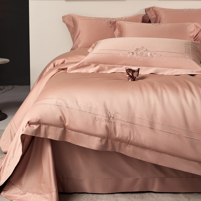 91家纺网 家纺一手货源 找家纺 蒂爵 2026新款贡缎100支长绒棉全棉纯棉刺绣绣花四件套高端四件套-施华洛 施华洛-琥珀橙