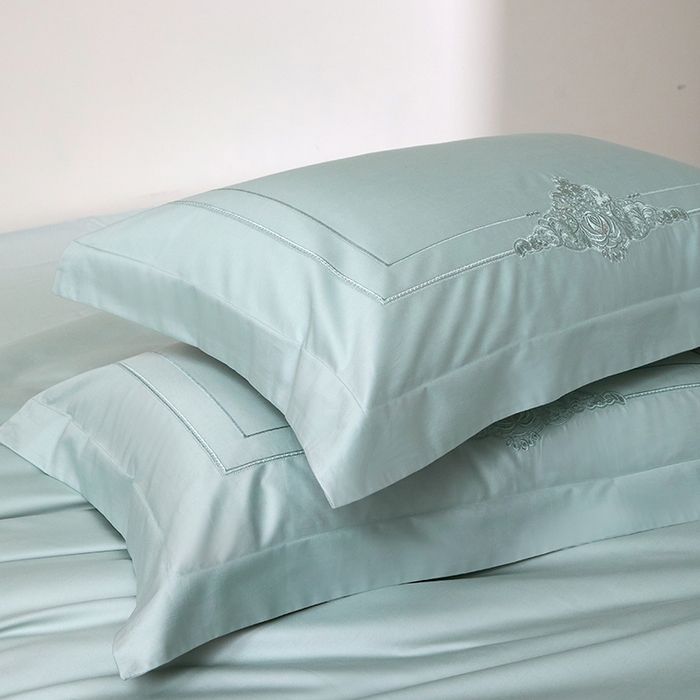 91家纺网 家纺一手货源 找家纺 蒂爵 2026新款贡缎100支长绒棉全棉纯棉刺绣绣花四件套高端四件套-施华洛 施华洛-水晶兰