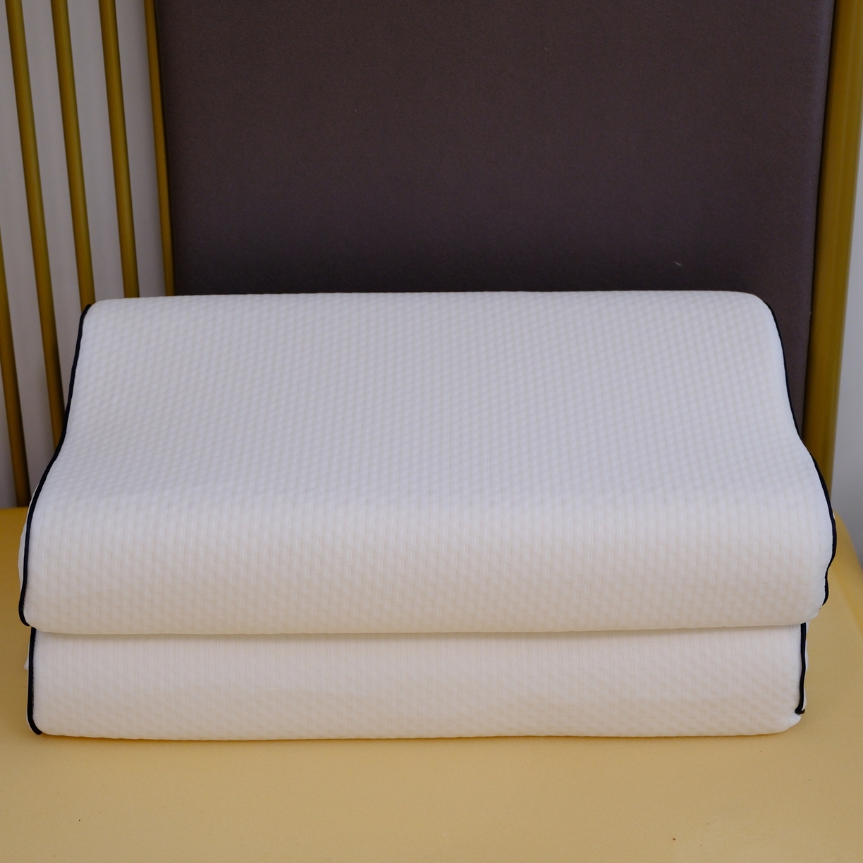 91家纺网 家纺一手货源 找家纺 （总）她喜爱枕芯 2026新款含内外套平滑乳胶枕枕头枕芯