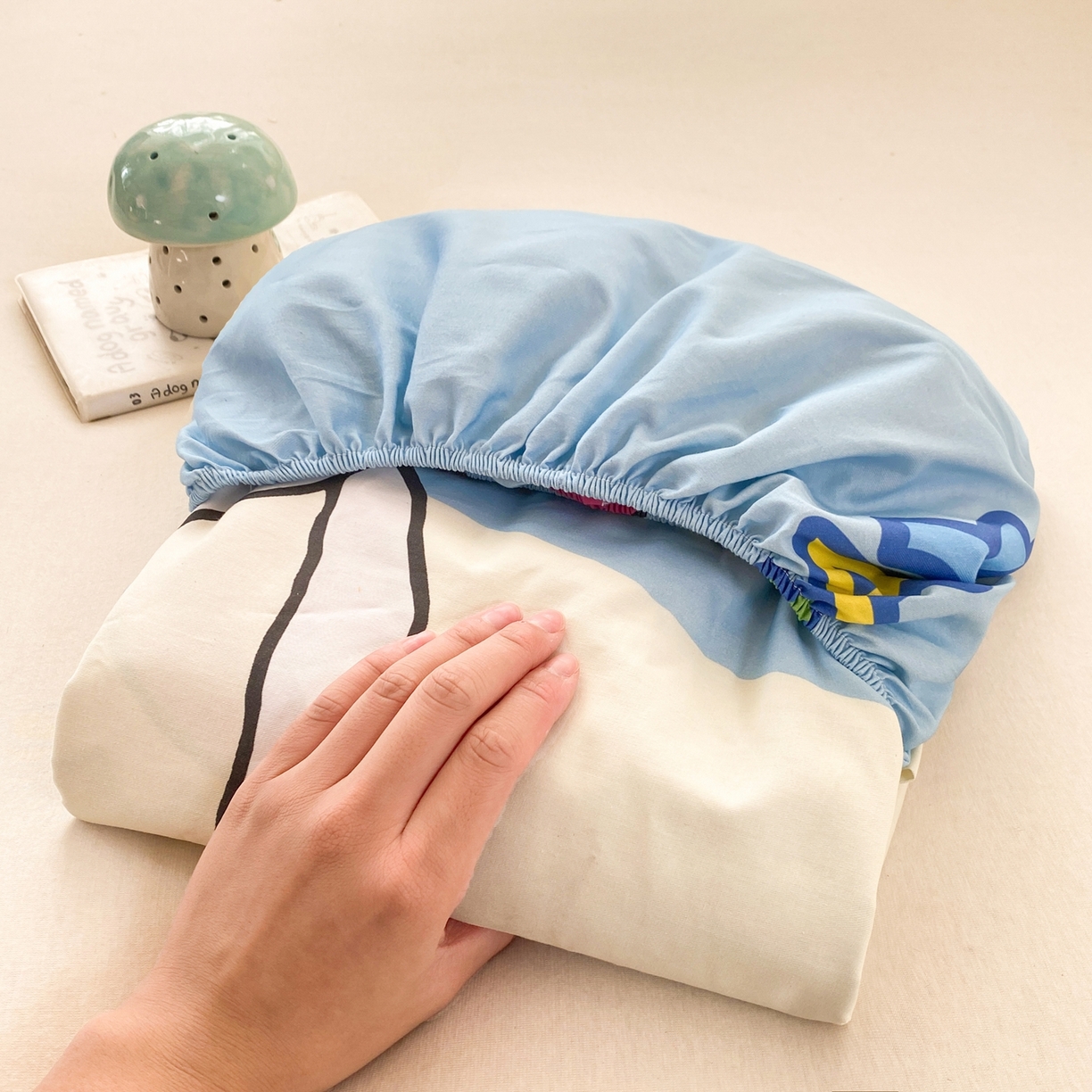 91家纺网 家纺一手货源 找家纺 博雅 2026新款蜡笔小新正版授权全棉纯棉大版床笠单件床笠单品单床笠 大版-鳄鱼山小新