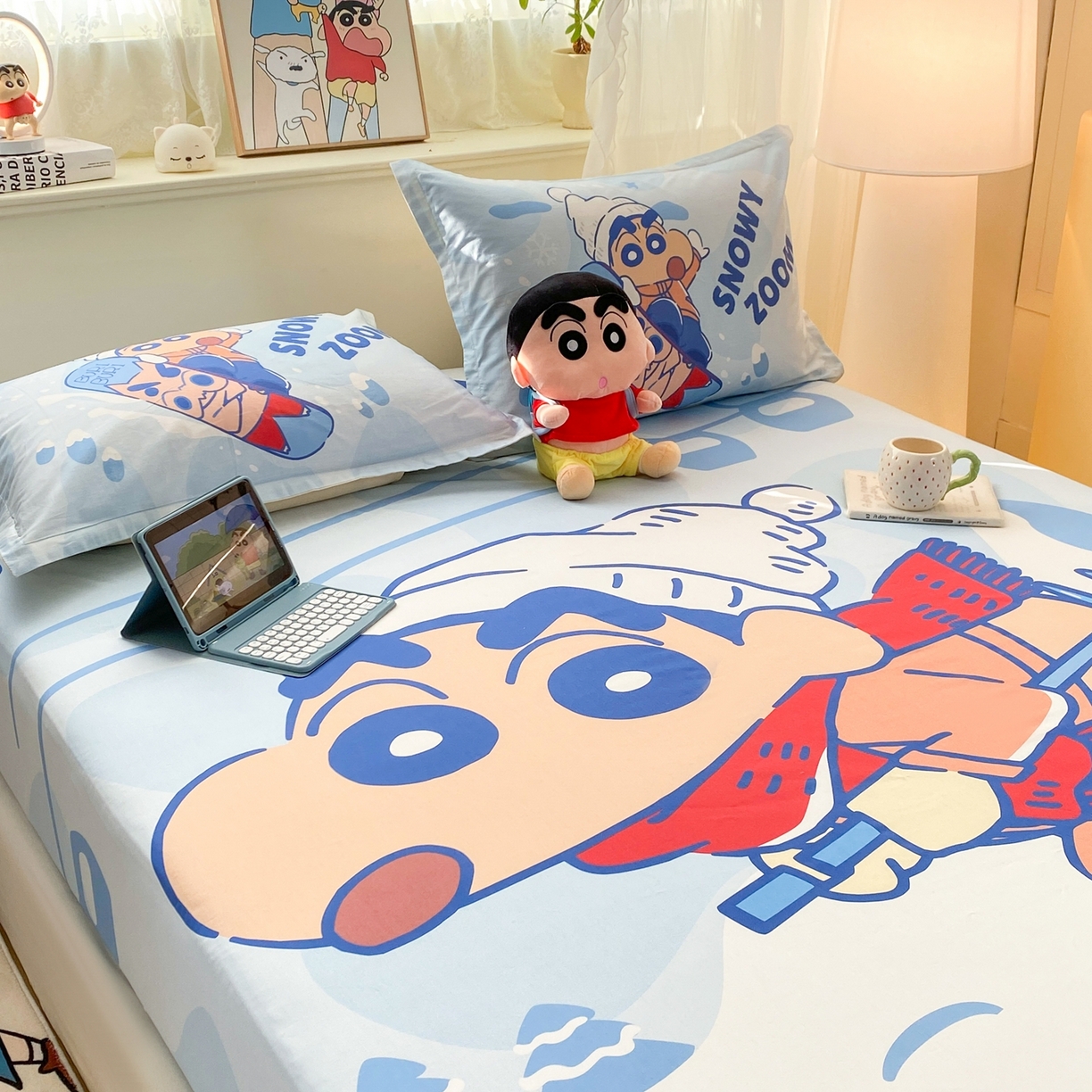 91家纺网 家纺一手货源 找家纺 博雅 2026新款蜡笔小新正版授权全棉纯棉大版床笠单件床笠单品单床笠 大版-滑板小新