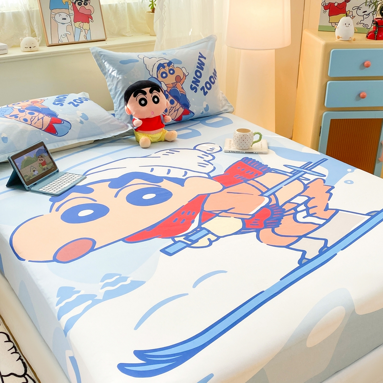 91家纺网 家纺一手货源 找家纺 博雅 2026新款蜡笔小新正版授权全棉纯棉大版床笠单件床笠单品单床笠 大版-滑板小新