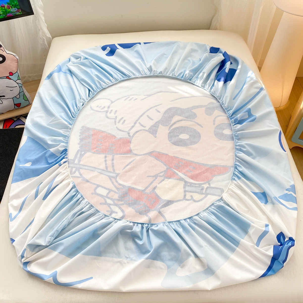 91家纺网 家纺一手货源 找家纺 博雅 2026新款蜡笔小新正版授权全棉纯棉大版床笠单件床笠单品单床笠 大版-滑板小新