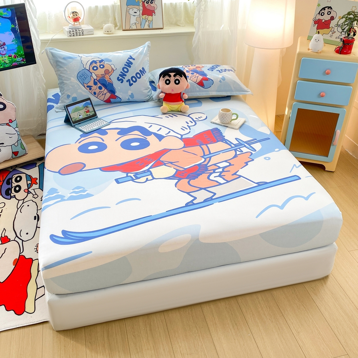 91家纺网 家纺一手货源 找家纺 博雅 2026新款蜡笔小新正版授权全棉纯棉大版床笠单件床笠单品单床笠 大版-滑板小新