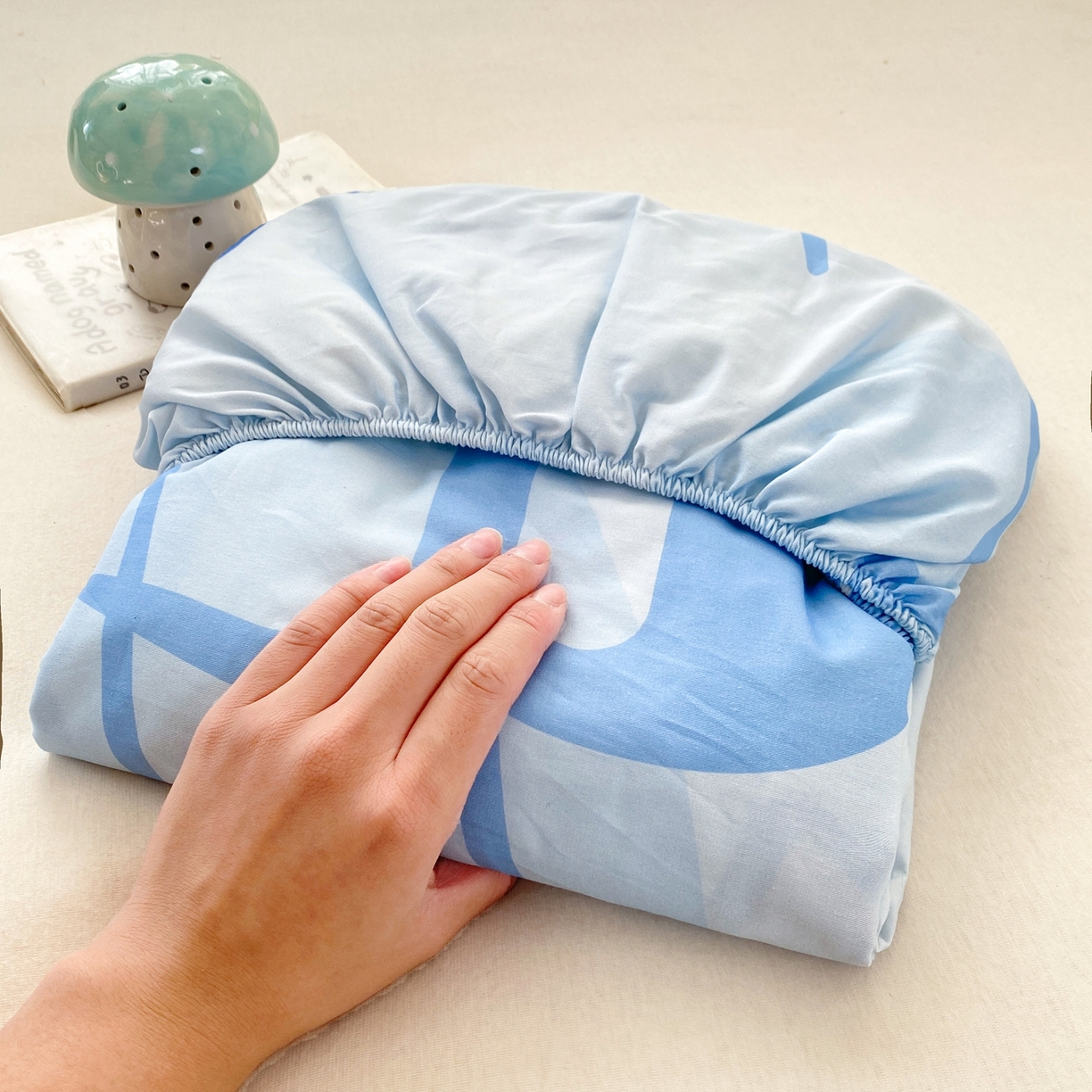 91家纺网 家纺一手货源 找家纺 博雅 2026新款蜡笔小新正版授权全棉纯棉大版床笠单件床笠单品单床笠 大版-滑板小新