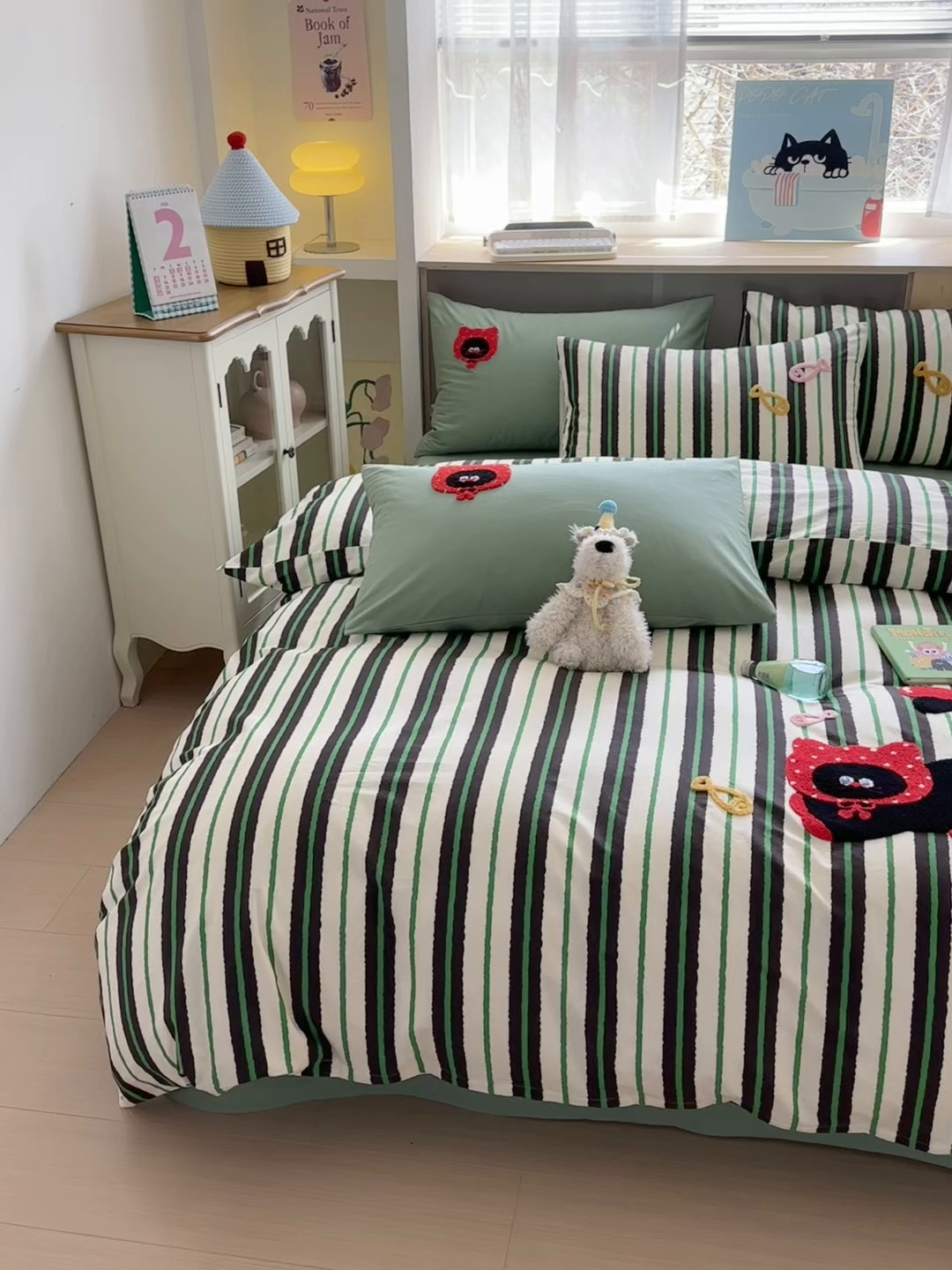 91家纺网 家纺一手货源 找家纺 如意朵 2026新款全棉纯棉毛巾绣四件套（第二批） 小红猫