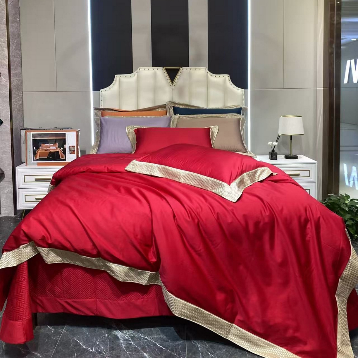 91家纺网 家纺一手货源 找家纺 （总）edra 2026新款纯棉长绒棉轻奢绣花床盖款四件套-罗马假日